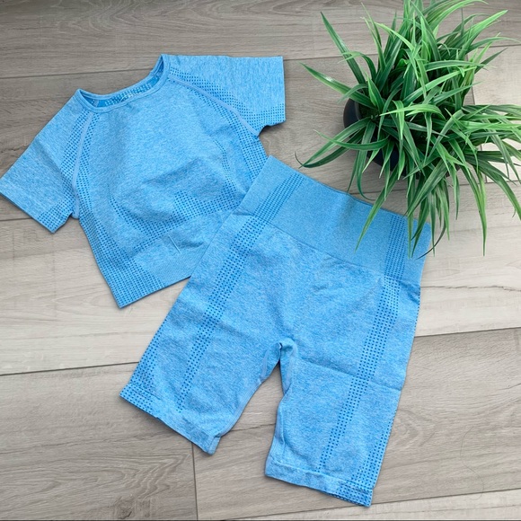 Pants - 🔥SALE🔥SET/High Waist Biker Shorts & crop top